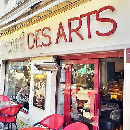 Hotel Du Cafe Des Arts Chinon Dış mekan fotoğraf