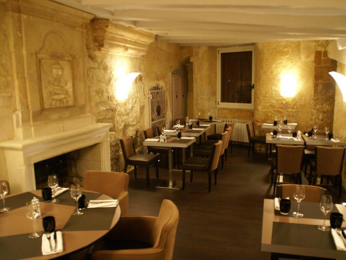 Hotel Du Cafe Des Arts Chinon Dış mekan fotoğraf