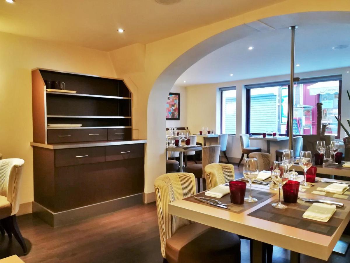 Hotel Du Cafe Des Arts Chinon Dış mekan fotoğraf